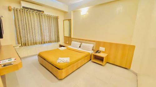 Hotel Sai Gurusthan
