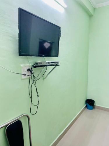 Hotel Anand Dham Guest House By Wb Inn