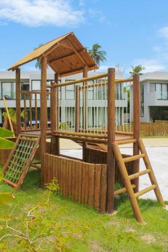 Bela Casa No Condom�nio Oka