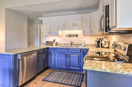 Lakefront Eatonton Escape With Bonus Guesthouse
