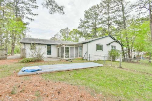 Private And Relaxing Family Retreat Home