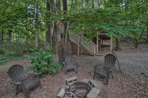 Tranquil Nw Georgia Cabin With Private Hot Tub