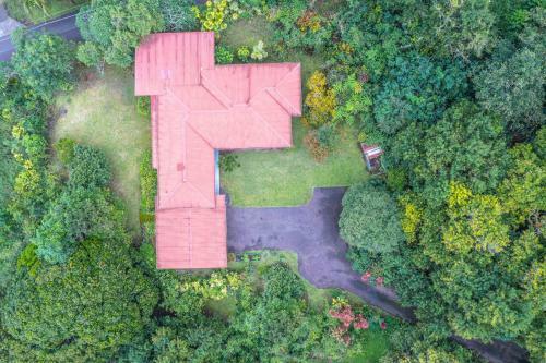 Honaunau Mauka Hale 31 Day Rental