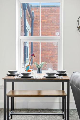 Sunshine Serviced Apartments By Prime Stay