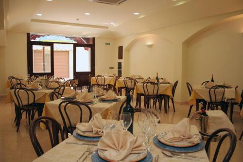 Hotel La Marina