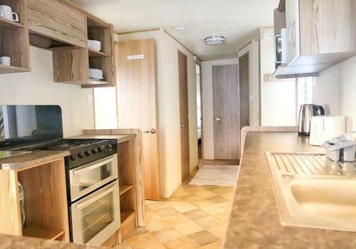 Apartamento Lovely 3-bed Holiday Home At Combe Haven
