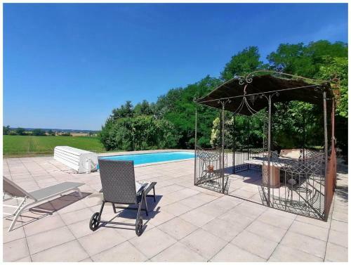 Hostal Chambre Du Pigeonnier Avec Acc�s Piscine !