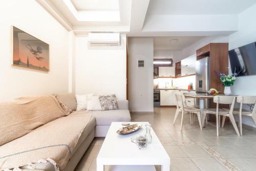 Eleni Luxury Maisonette With Jacuzzi