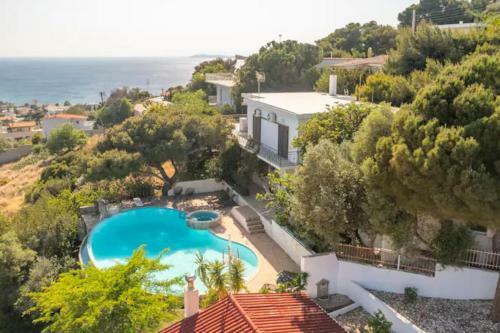 3-house Villa With Amazing Infinity Pool