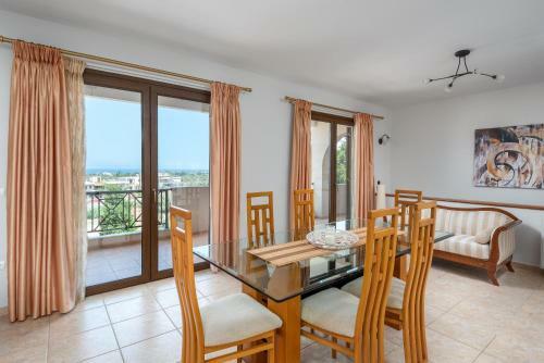 Villa 3 Roses Residence