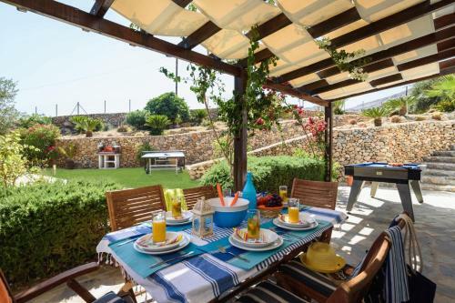 Villa Aqua Oceanis By Villa Plus