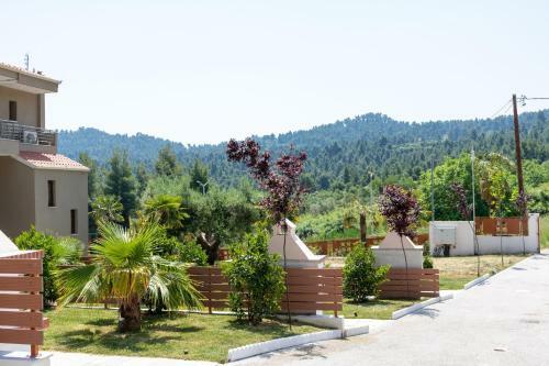 Pefkohori Golden Mountain Beach Villas