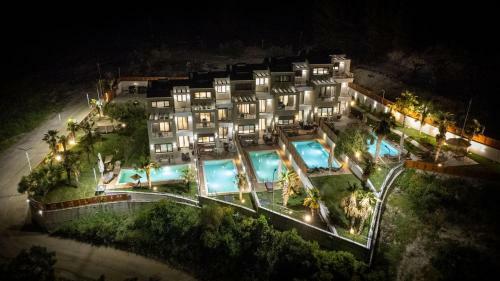 Pefkohori Golden Mountain Beach Villas