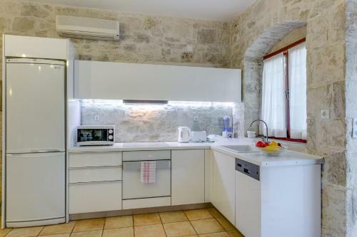 Villa Vincenzos By Villa Plus