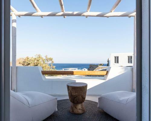 Villa & Bungalow On Sea, Saint Anna Beach