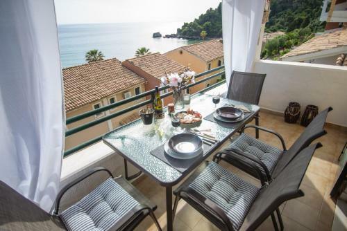 Alexandra's Beach Apartment