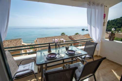 Alexandra's Beach Apartment