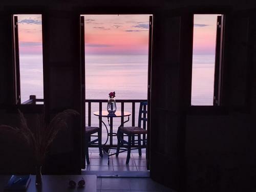 Endless Blue Home