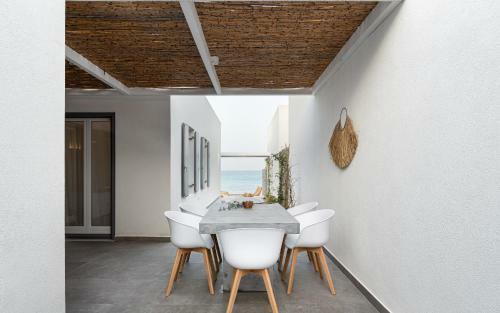 Summersalt Villa Paros