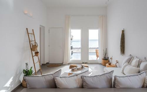 Summersalt Villa Paros