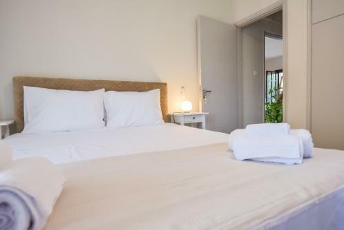 Beachfront Gialova Vacation Home - Brand New