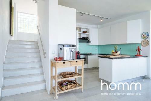 Villa Icarus Blue Zone Homm Sea View Retreat With Pool