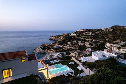 Villa Ligaria Pinnacle