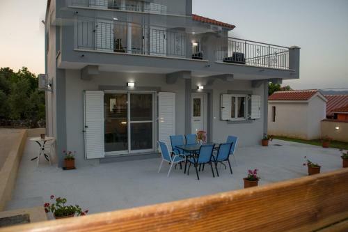 Olympia Villa
