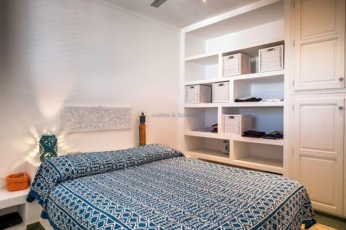H241 Independent With Terrace Overlooking The Sea