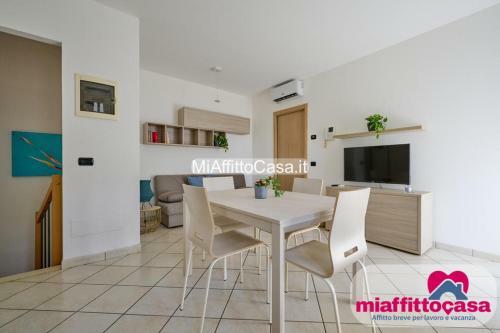 Apartamento Pace Dei Tigli - Bilocale Con Taverna E Giardino