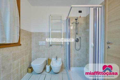 Apartamento Pace Dei Tigli - Bilocale Con Taverna E Giardino