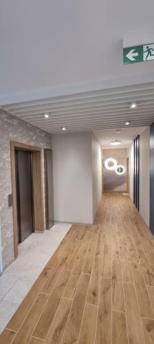 Apartament Antracytowy Gdynia Beauforta