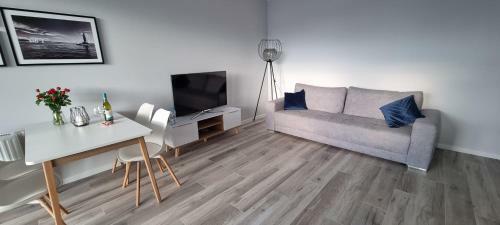 Apartament Antracytowy Gdynia Beauforta