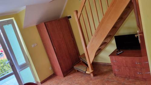 Pokoje Go?cinne I Domki Hodowaniec Pustkowo