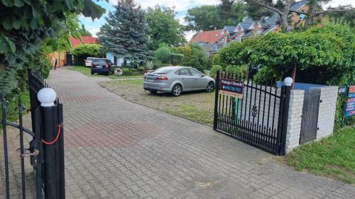 Pokoje Go?cinne I Domki Hodowaniec Pustkowo