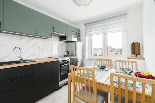 Apartment Pozna? D?browskiego By Renters