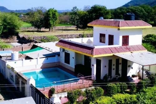 Cheerful 2bhk Villa In Between Lap Of Nature
