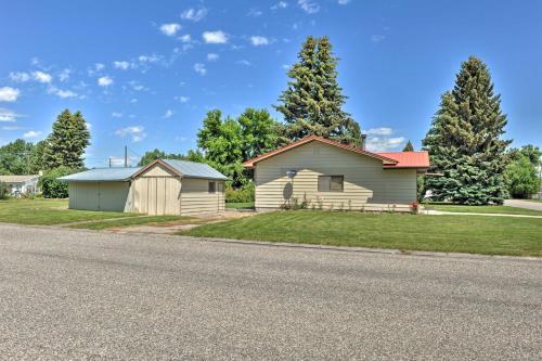 Evolve Sugar City Home Less Than 80 Mi To Yellowstone!