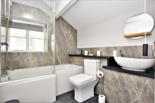 Mackereth Cottage - Sleeps 6 Near Cartmel