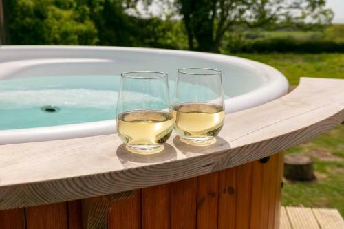 Luxury Glamping Cabins In Stunning Countryside