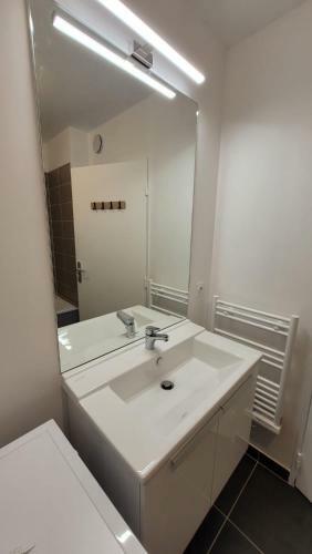 Agr�able Maison � Profiter En Famille Avec Parking
