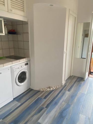 Apartamento [sul Mare] - ?casa Blu Con Lettini E Ombrellone ?
