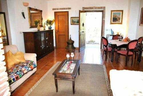 Villa Casa Del Cavaliere Con Terrazza Nel Verde Della Collina Di Sperlonga