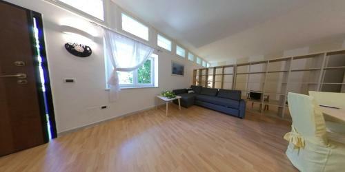 Apartamento Ampio Monolocale In Villa Con Giardino