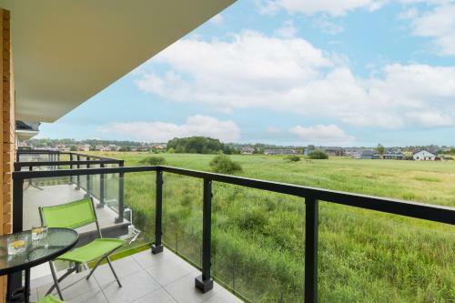Baltic Apartment Marynarska By Renters
