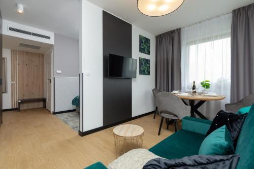 Baltic Apartment Marynarska By Renters