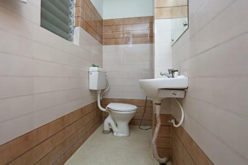 Hotel Oyo Flagship 13265 Aashray Guest House