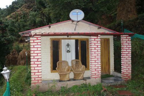 Hotel Cosmo Cottages