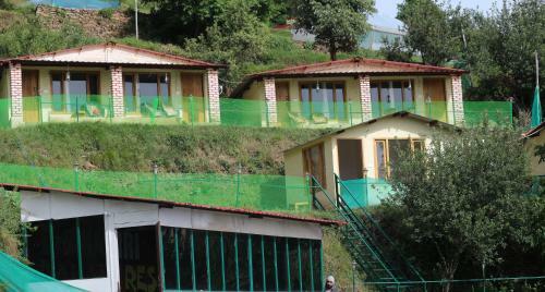 Hotel Cosmo Cottages