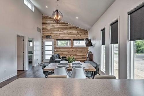 Sleek Fort Wayne Home Near Dtwn Attractions!